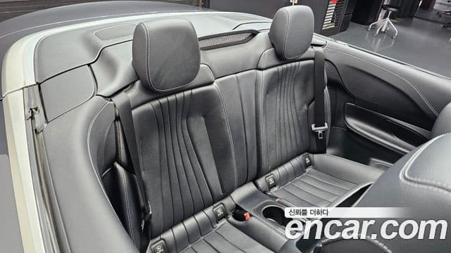 Mercedes-Benz E-Class 2018 — Şəkil 11/20