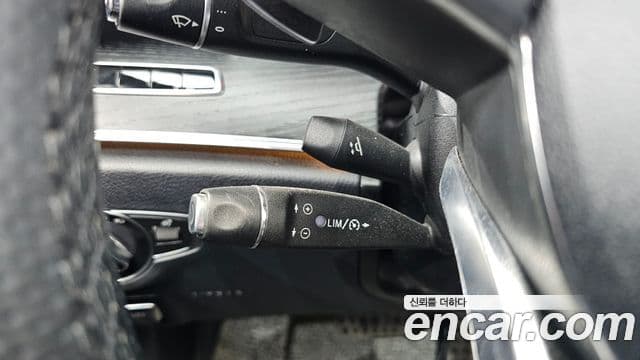 Mercedes-Benz E-Class 2018 — Şəkil 20/20