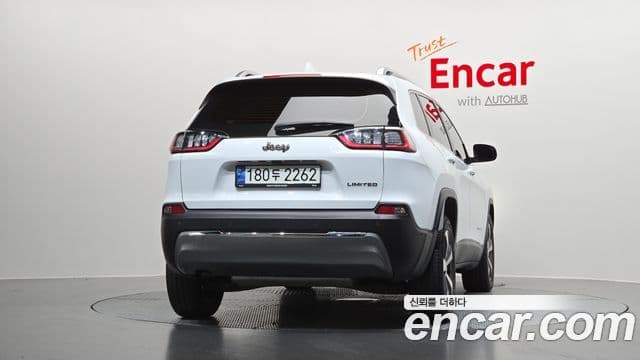 Jeep Cherokee 2021 — Şəkil 3/20