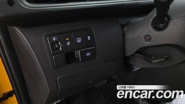 Hyundai Staria 2025 — Фото 14/20