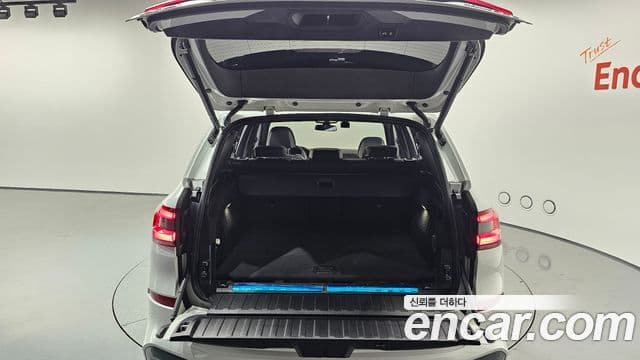 BMW X5 2023 — ფოტო 19/20