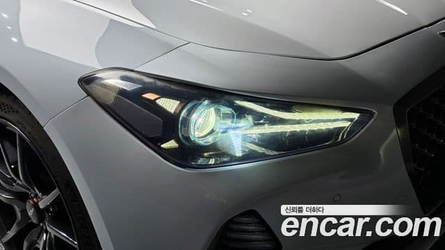 Genesis G70 2018 — Photo 24/30
