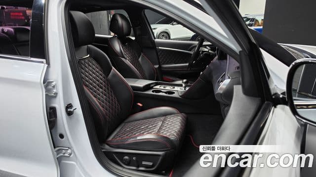 Genesis G70 2018 — Photo 5/30