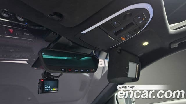 Genesis G70 2018 — Photo 14/30