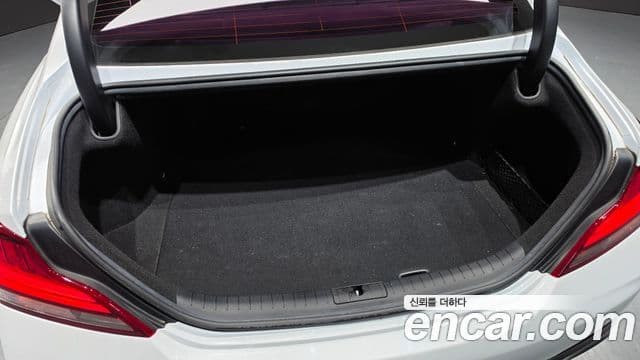 Genesis G70 2018 — Photo 17/30