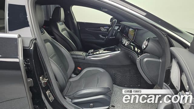 Mercedes-Benz AMG GT 2020 — Фото 10/20