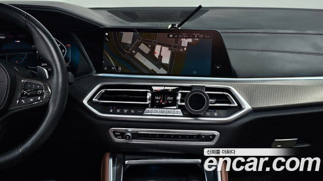 BMW X6 2022 — ფოტო 15/20