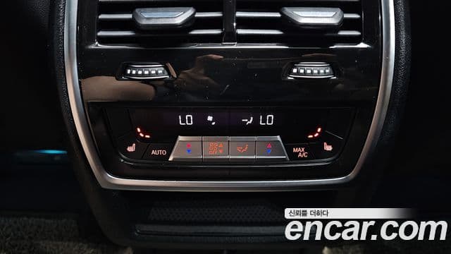 BMW X6 2022 — ფოტო 19/20