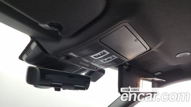 Land Rover Range Rover Evoque 2022 — Photo 12/34