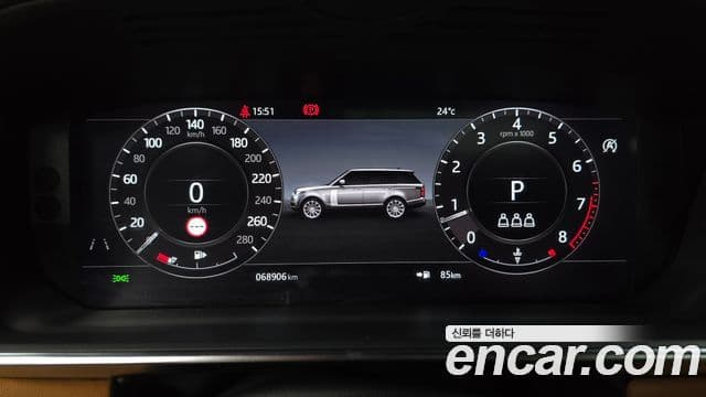 Land Rover Range Rover 2021 — ფოტო 8/20