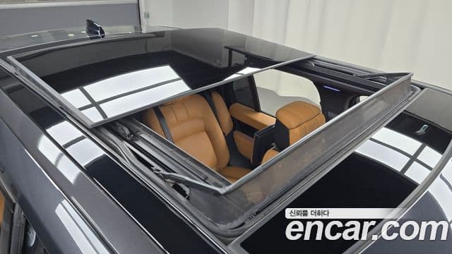 Land Rover Range Rover 2021 — ფოტო 18/20
