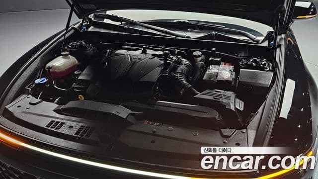 Hyundai Grandeur 2023 — ფოტო 6/20