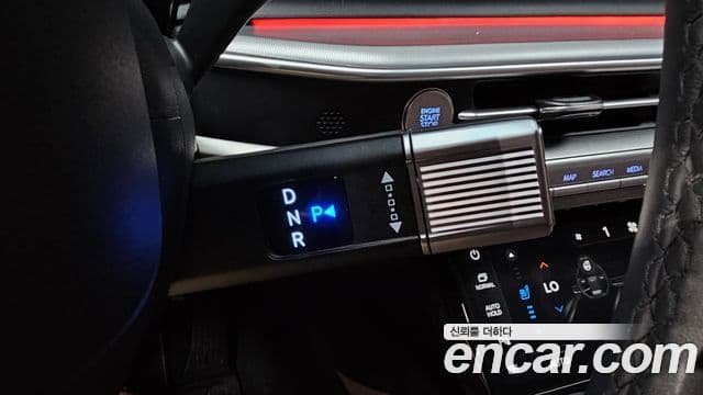 Hyundai Grandeur 2023 — ფოტო 9/20