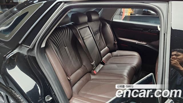 Hyundai Grandeur Hybrid 2023 — Photo 33/34