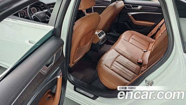 Audi A6 2022 — Şəkil 12/20
