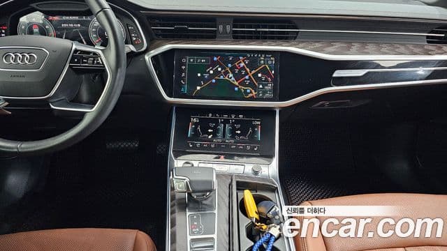 Audi A6 2022 — Şəkil 18/20