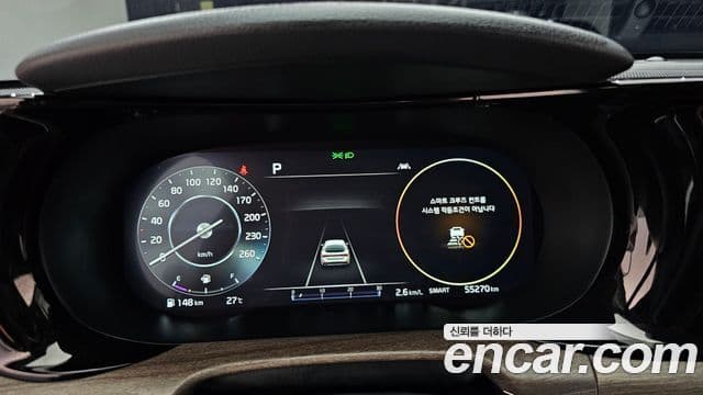 Kia K5 2021 — ფოტო 8/20