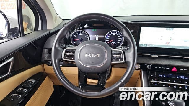Kia Carnival 2023 — Şəkil 13/20