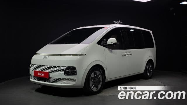 Hyundai Staria 2024 — Şəkil 1/20