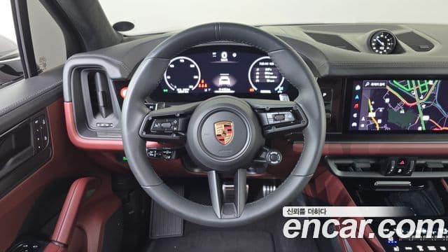 Porsche Cayenne 2025 — Şəkil 13/20