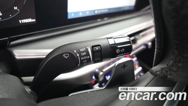 Hyundai Grandeur Hybrid 2023 — Şəkil 7/20