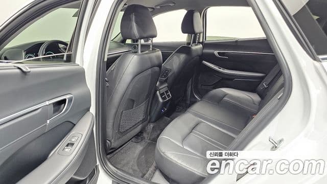Hyundai Sonata 2022 — Şəkil 12/20