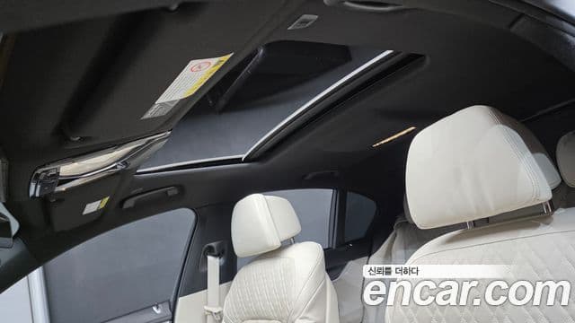 BMW 7 Series 2020 — Şəkil 16/31