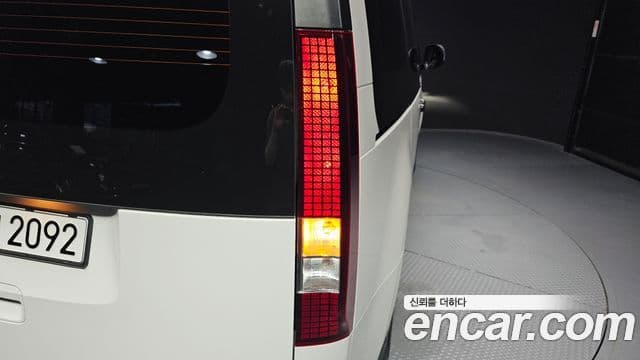 Hyundai Staria 2024 — Photo 20/33