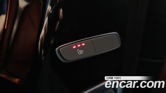 Mercedes-Benz G-Class 2023 — ფოტო 17/20