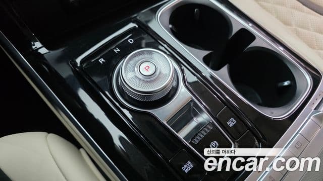 Kia Carnival 2021 — Şəkil 8/20