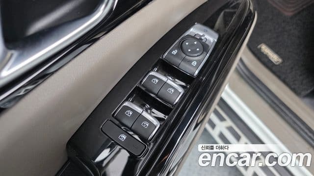 Kia Carnival 2021 — Şəkil 13/20