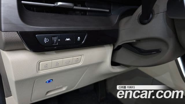 Kia Carnival 2021 — Şəkil 14/20