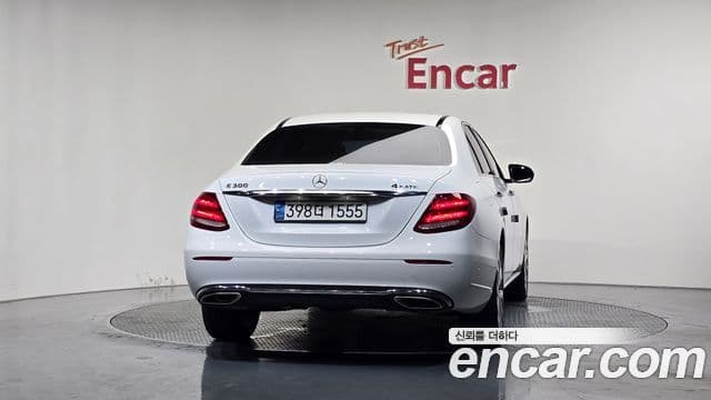 Mercedes-Benz E-Class 2018 — Şəkil 4/20