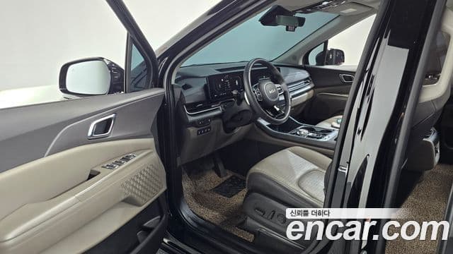Kia Carnival 2024 — Şəkil 10/20
