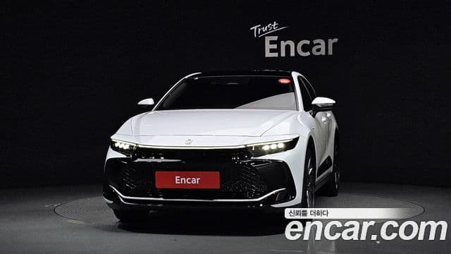 Toyota Crown Crossover 2025 — Şəkil 3/20