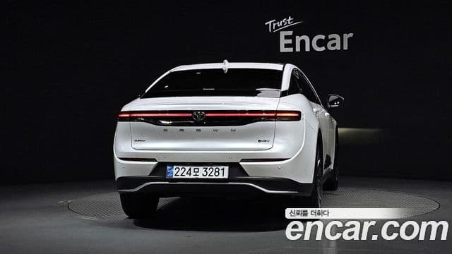 Toyota Crown Crossover 2025 — Şəkil 4/20