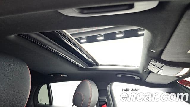 Mercedes-Benz GLC-Class 2022 — Şəkil 18/20
