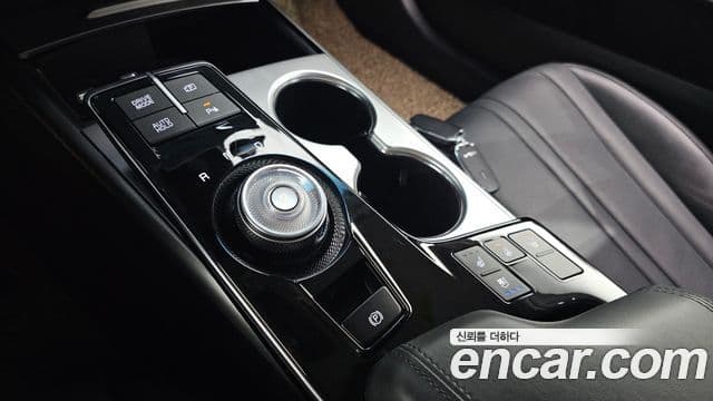 Kia K8 2021 — ფოტო 9/20