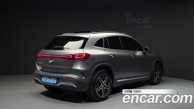 Mercedes-Benz EQA 2022 — ფოტო 1/32