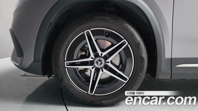 Mercedes-Benz EQA 2022 — ფოტო 16/32