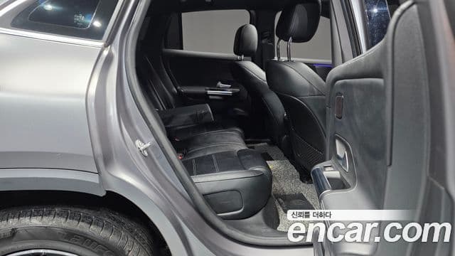 Mercedes-Benz EQA 2022 — ფოტო 22/32