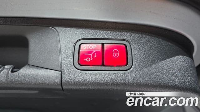 Mercedes-Benz EQA 2022 — ფოტო 8/32