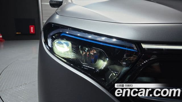 Mercedes-Benz EQA 2022 — ფოტო 14/32