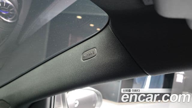 Mercedes-Benz EQA 2022 — ფოტო 28/32