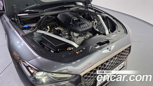 Genesis G70 2018 — ფოტო 6/20