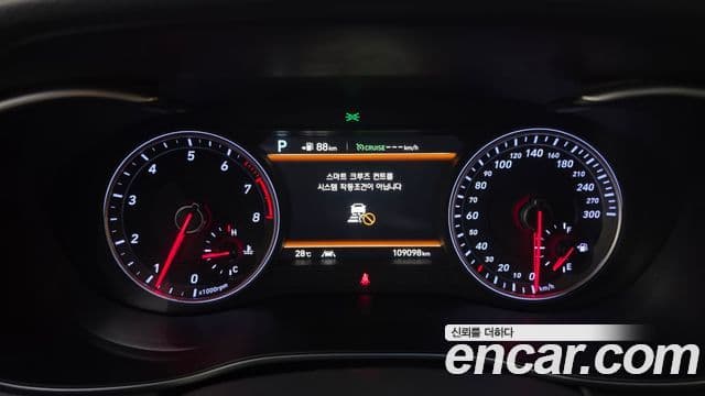Genesis G70 2018 — ფოტო 8/20