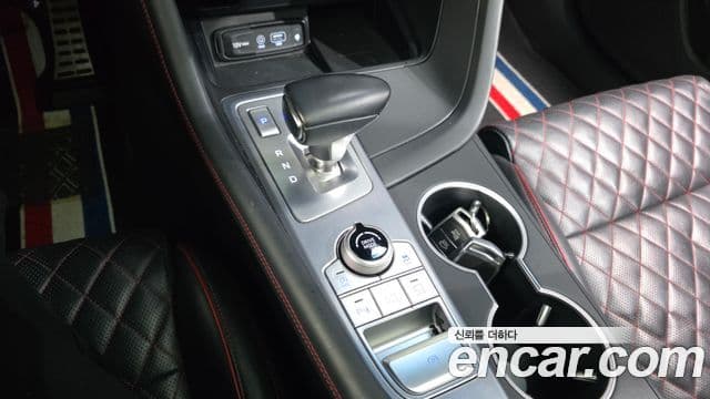 Genesis G70 2018 — ფოტო 9/20