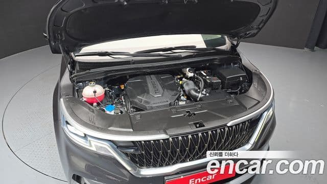 Kia Carnival 2021 — Фото 6/20