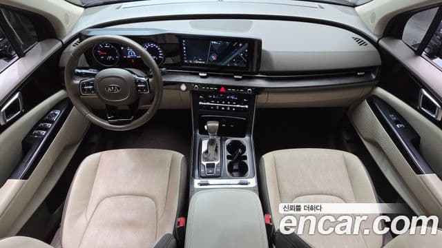 Kia Carnival 2021 — Фото 7/20