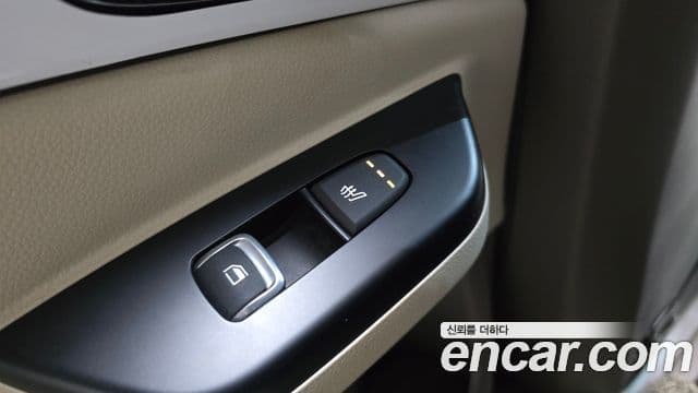 Kia Carnival 2021 — Şəkil 15/30